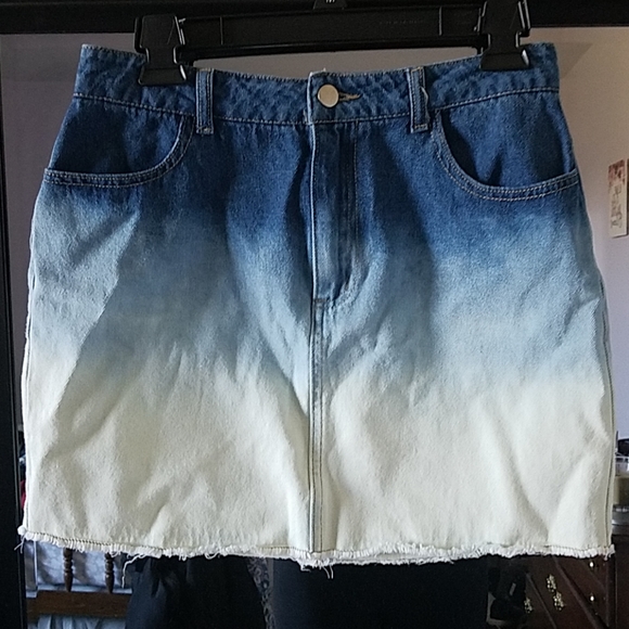Jean skirt - Picture 1 of 2